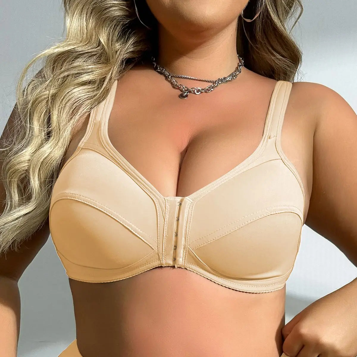 Plus Size Front Closure Full Cup Wire-Free Bra